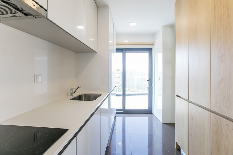 Apartamento T2 no Fosforeira Residence – cozinha__H8A0472-1